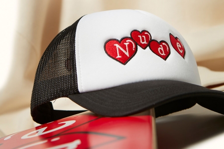 Fotografía de gorras para Nude Project