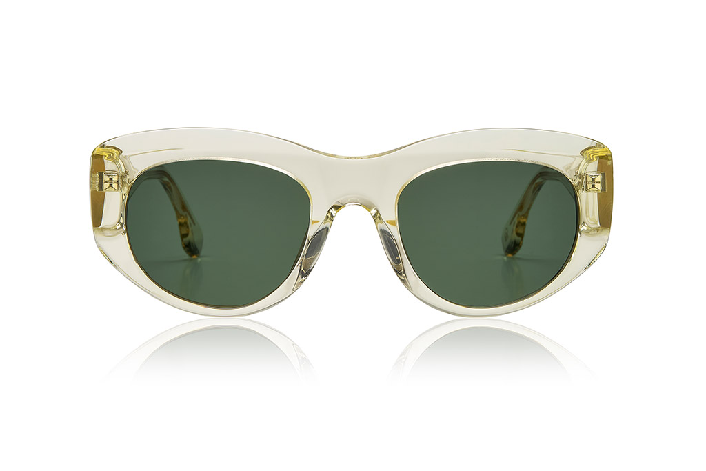 Fotografia de gafas de sol para la marca Raval eyewear