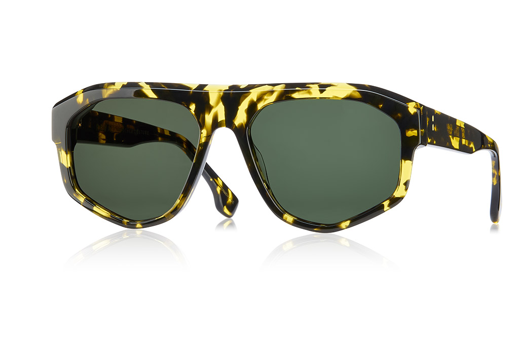 Fotografia de gafas de sol para la marca Raval eyewear